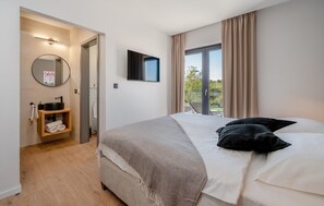 4 camere, una cassaforte in camera, ferro/asse da stiro