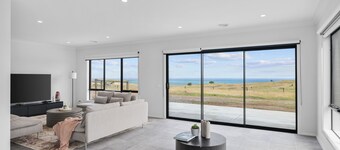 Golf Club Mystic Tides by Ready Set Stay