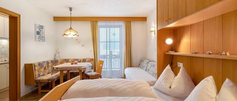 1 chambre, Wi-Fi gratuit, draps fournis