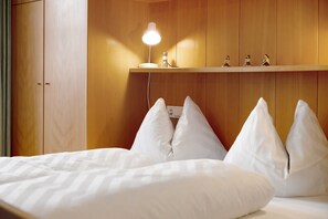 Wifi gratis y ropa de cama 