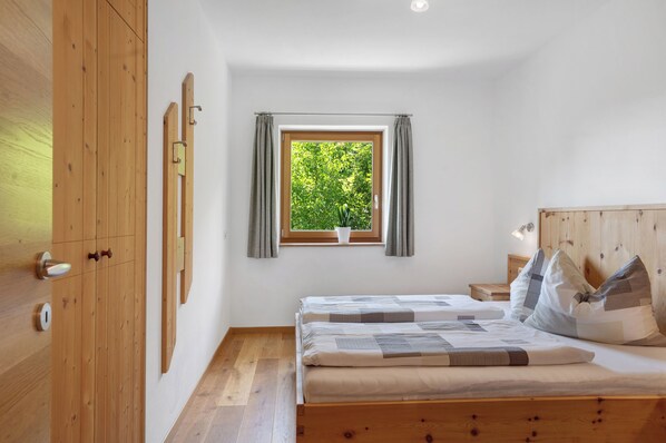 2 dormitorios, wifi gratis, ropa de cama