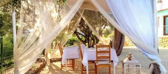 Guest House 'La Camera Della Stella Marina' with Mountain View, Wi-Fi and Air Conditioning