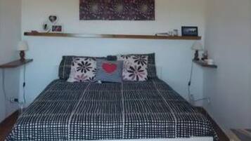 2 Schlafzimmer, Bügeleisen/Bügelbrett, kostenloses WLAN, Bettwäsche