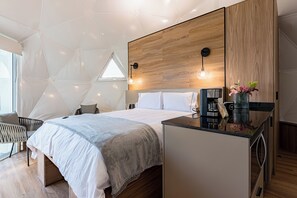 เบสิกเต็นท์ | เตารีด/โต๊ะรีดผ้า, Wi-Fi ฟรี, ผ้าปูที่นอน