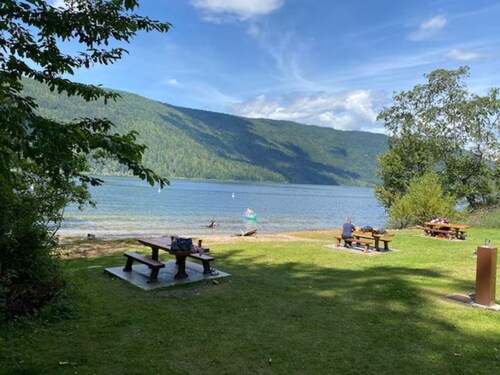 Mara Spring Lodges - Lodge 3