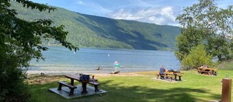 Mara Spring Lodges - Lodge 3