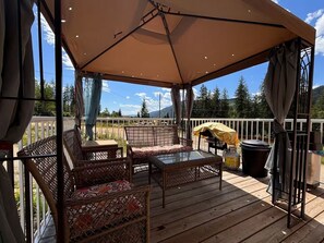 Property grounds - Mara Spring Lodges - Lodge 3 (Mara)