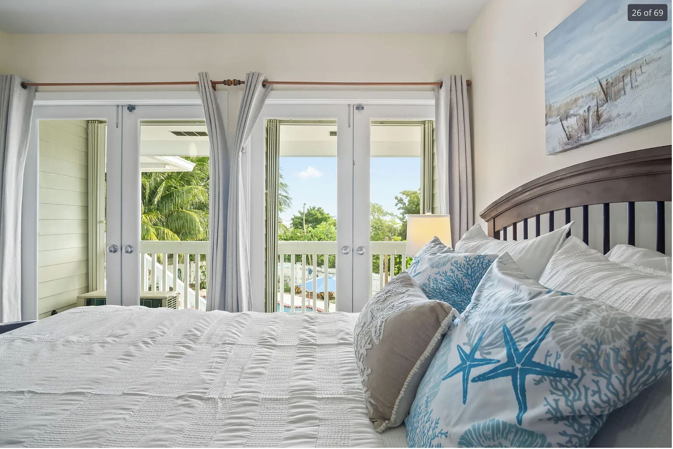 4 bedrooms, individually decorated, individually furnished