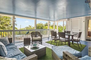 Porch - Atlantic View Luxury Villa with Pool (Summerland Key)