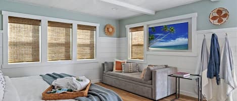 Fer et planche à repasser, lit parapluie, Wi-Fi, draps fournis