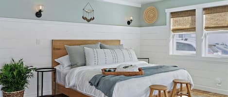 Ferros/tábuas de passar roupa, berço de viagem, Wi-Fi, roupa de cama