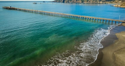 Casa Azul | King Bed Studio · Avila Beach