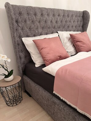 1 bedroom, iron/ironing board, travel crib, WiFi - Residence Mödling - Your feel-good apartment near Vienna (Mödling)