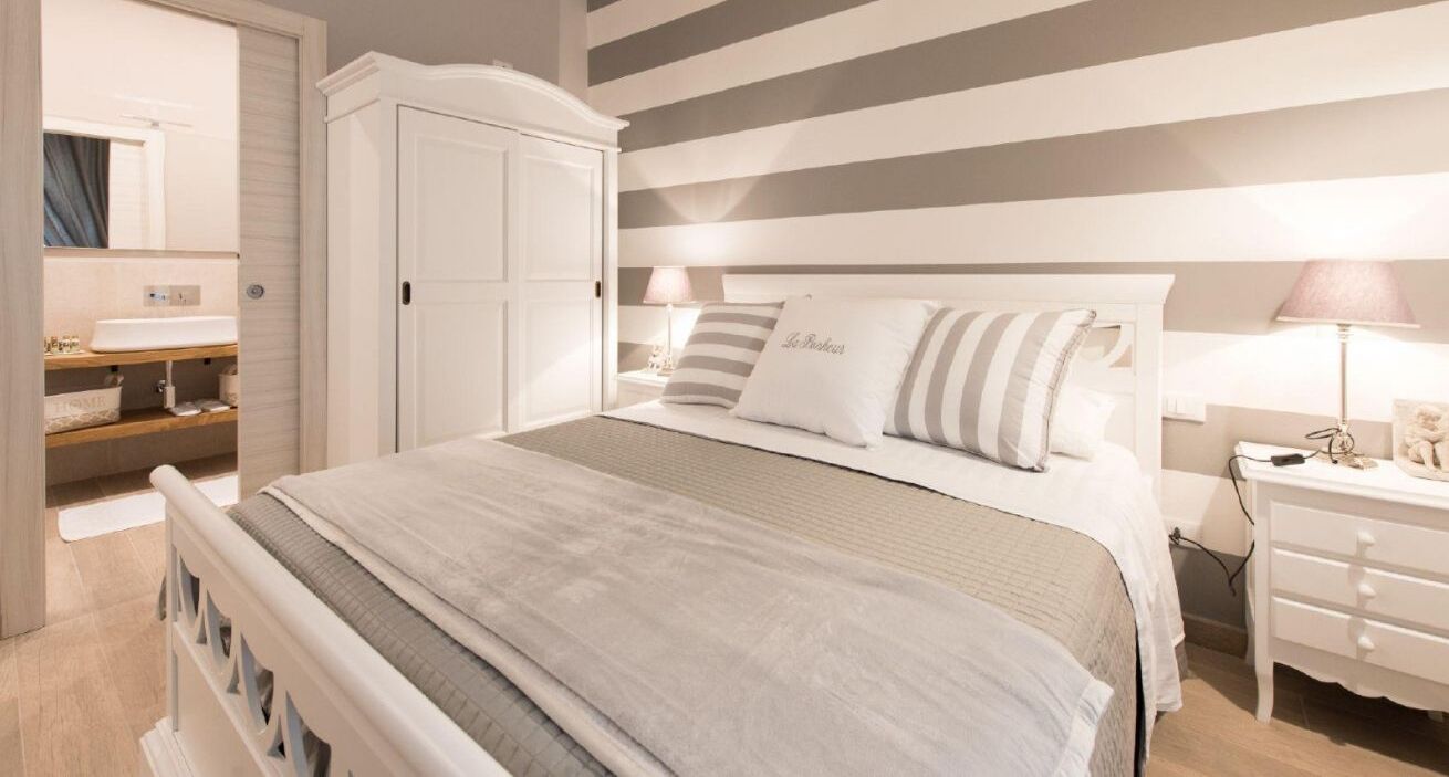 1 多间卧室、熨斗/熨衣板、WiFi、床单