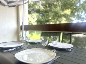 Outdoor dining - Bénodet, TY MENEZ, apartment with balcony, beach and shops on foot (BENODET)