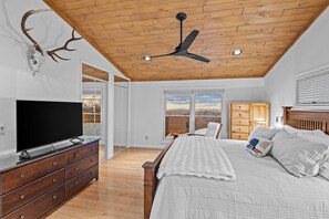 3 habitaciones, wifi gratis y ropa de cama