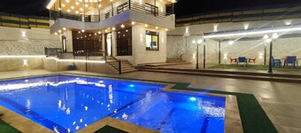 Al Karam Spacious Chalet