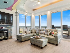 Smart TV - 'Little Latitude' High Tide -  Oceanfront Home with Crow's Nest! (New Smyrna Beach)