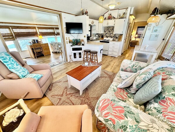 Smart TV, videojuegos y tenis de mesa 