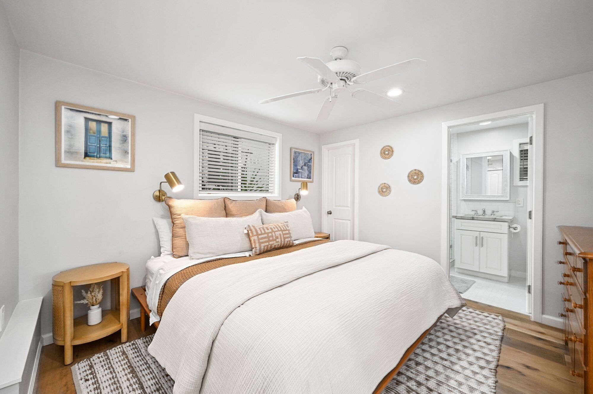 Iron/ironing board, internet