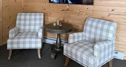 The Trail Inn - Newberry, MI - 13467 M-28