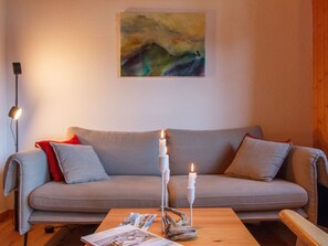Living area - Apartment Dahlia by Interhome (Champoussin)