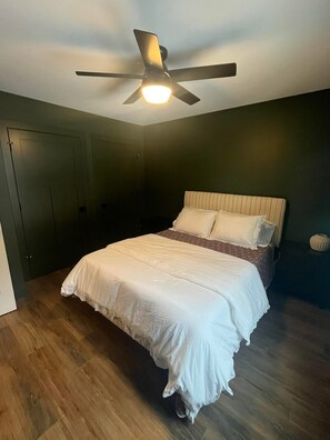 3 bedrooms, WiFi, bed sheets