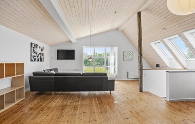 Stunning home in Bagenkop with WiFi