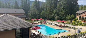 Mara Spring Lodges - Towhee Mountain Lodge 3