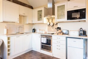 Fridge, microwave, oven, dishwasher - Compass Barn, Wenhaston (Wenhaston)