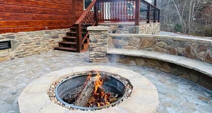 Cozy 4-bedroom Cabin in Branson