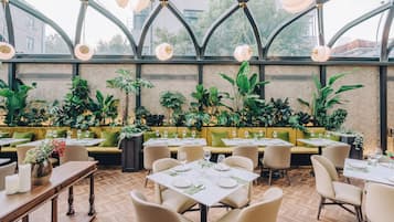 Free daily full breakfast