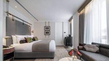 Quarto premier, 1 cama Queen, para não fumantes | 1 quarto, roupas de cama premium, edredons de pluma