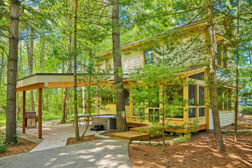 Dollybrook 1: Dreamy Den | Hot Tub & Pool