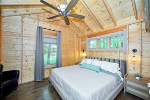 2 bedrooms, free WiFi, bed sheets - Dollybrook 4 - Pet friendly - community pool(CLOSED for the season) - groups allowed (Fennville)