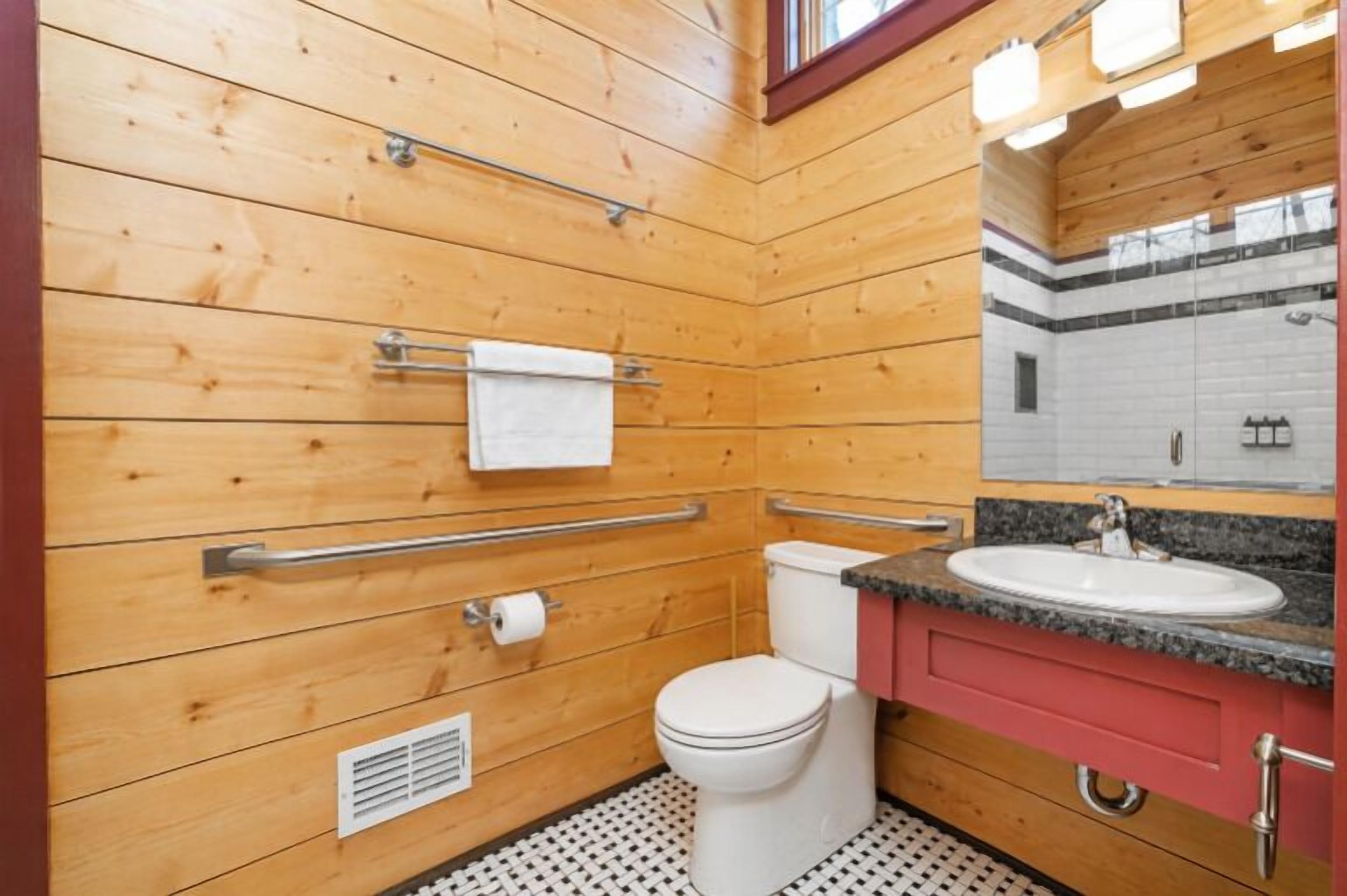 Shower, towels