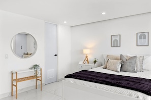 1 chambre, bureau, fer et planche Ă repasser, Wi-Fi