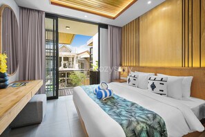 3 bedrooms, iron/ironing board, free WiFi, bed sheets - Aluna Villa by Kozystay (Canggu)