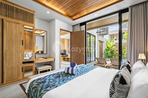 3 bedrooms, iron/ironing board, free WiFi, bed sheets - Aluna Villa by Kozystay (Canggu)