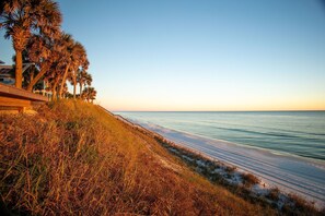 Beach nearby - Saffron Sands by Stay on 30a (Seagrove Beach)