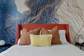 4 多间卧室、办公桌、熨斗/熨衣板、旅行婴儿床