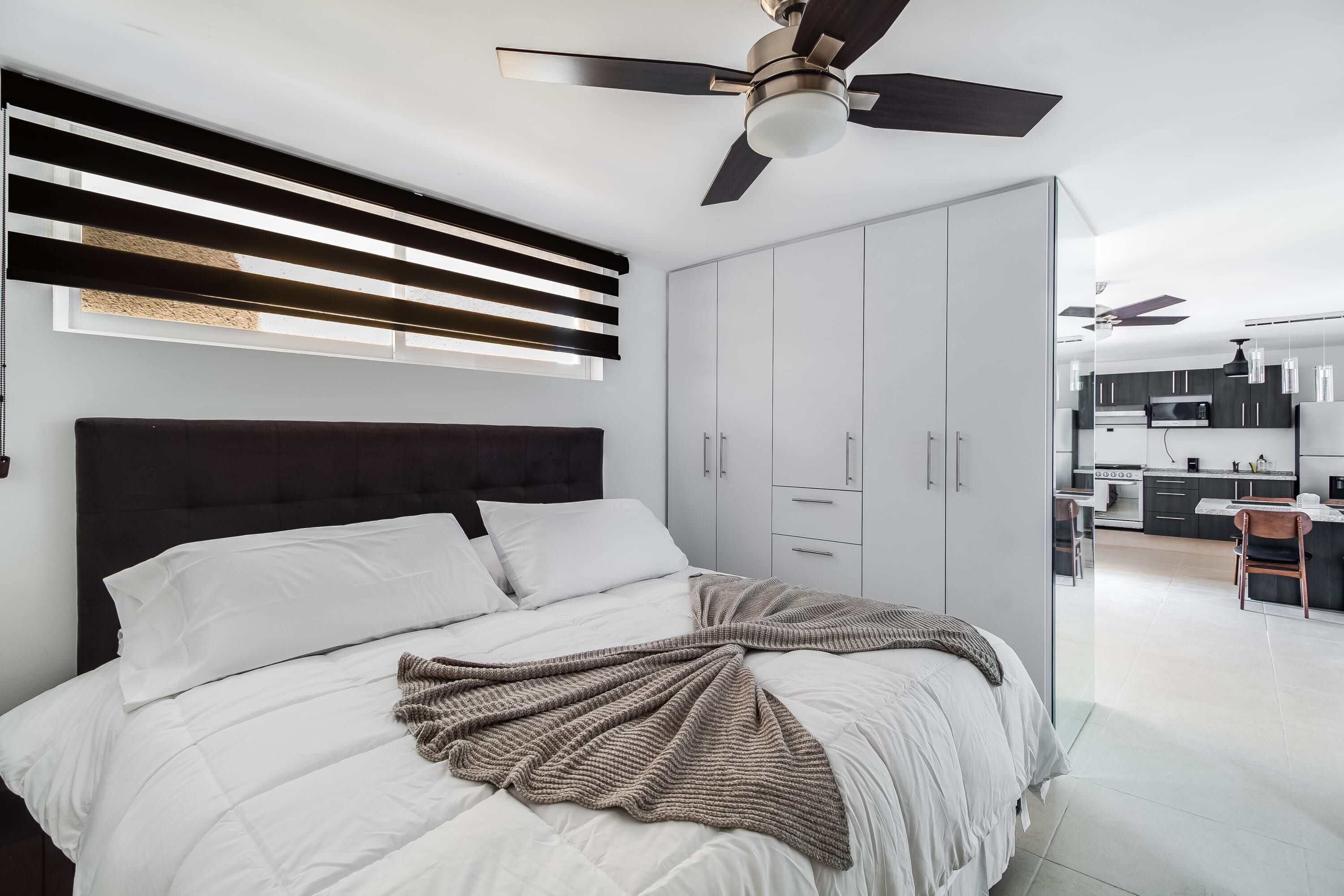 1 camera, ferro/asse da stiro, Wi-Fi, lenzuola