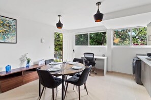 Dining - MS  Iluminada Suite Ubicadisima (Santiago de Querétaro)