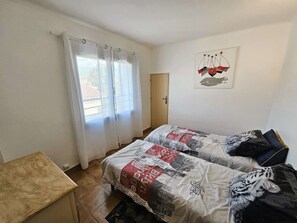 2 bedrooms, free WiFi