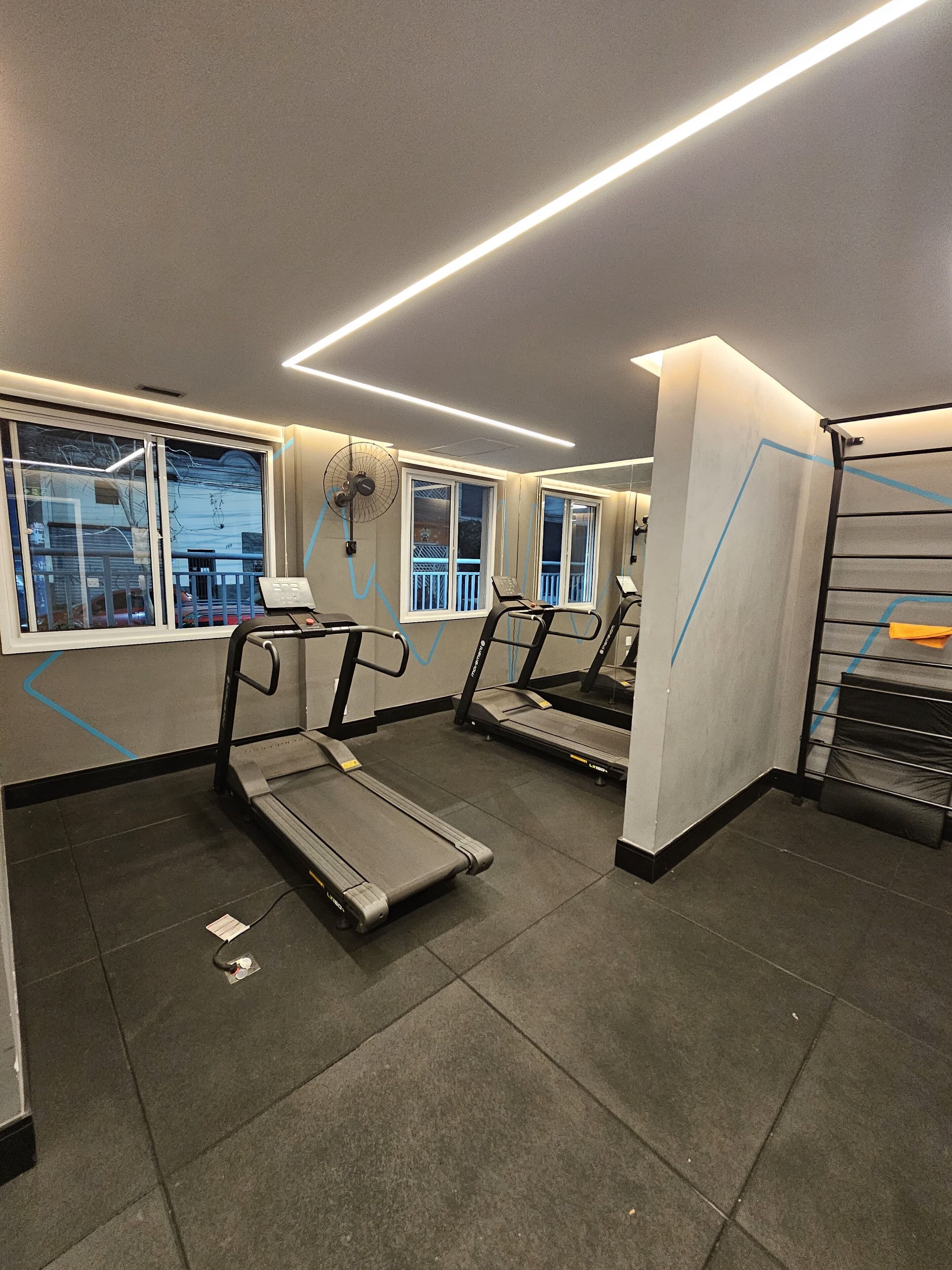 フィットネス設備