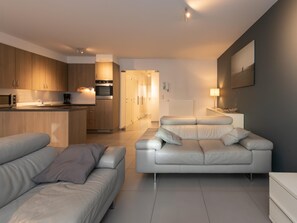 Apartment | Living room