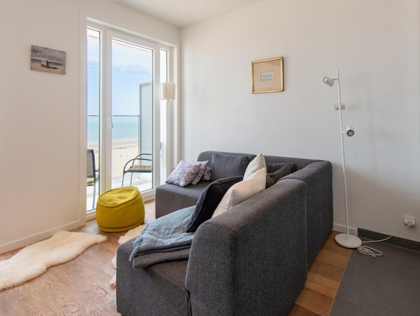 Apartment | Living room