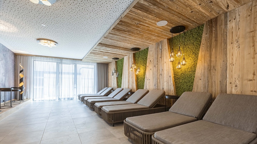 Pleasant Apartment With Shared Pool