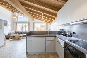 House | Private kitchen | High chair - Superior Ferienhaus # 5C mit Sauna (Uttendorf)