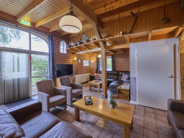 TV, DVD player, table football, ping pong